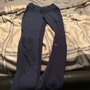 Lulu Lemon dog runner pants